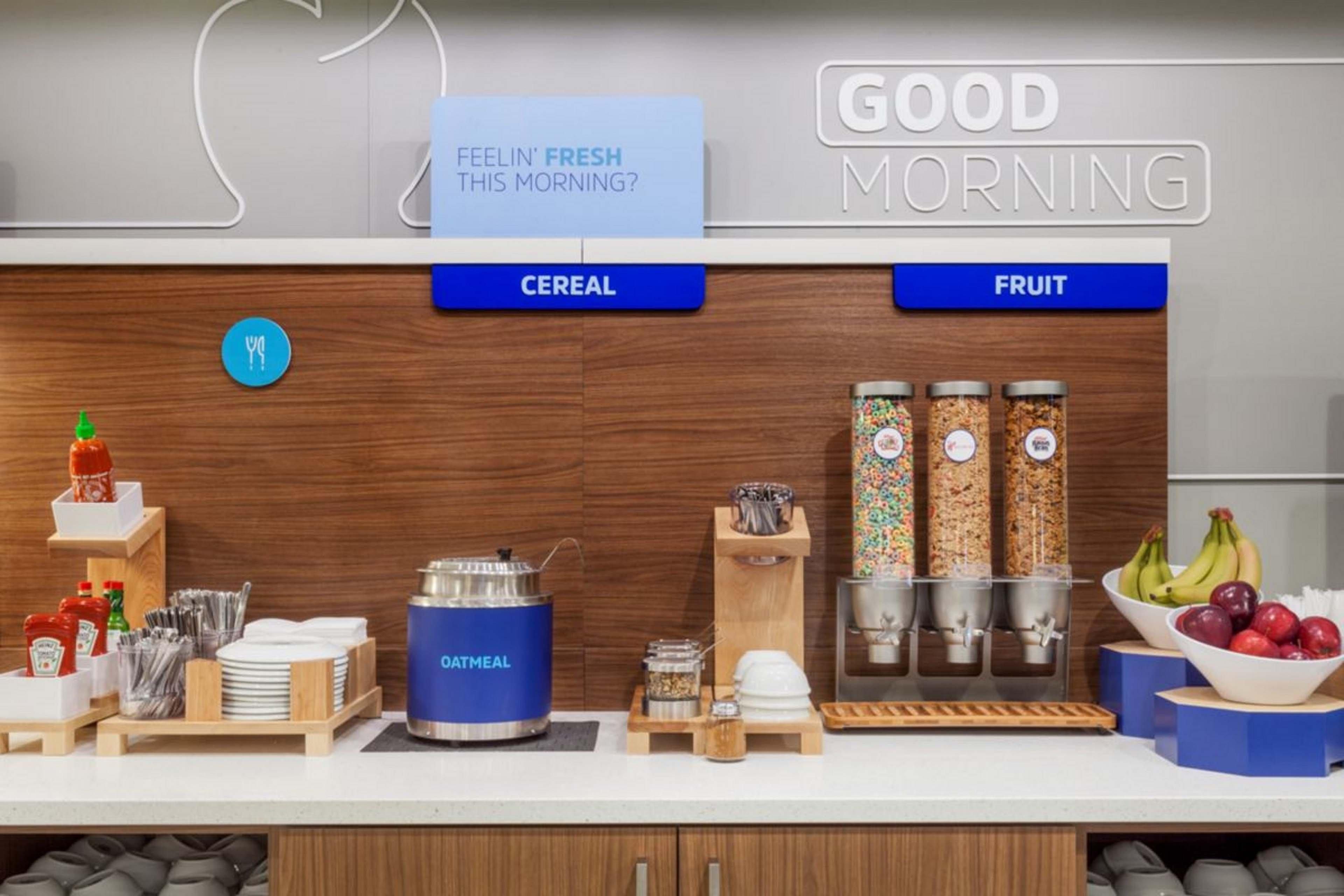 Holiday Inn Express Crestwood By Ihg מראה חיצוני תמונה