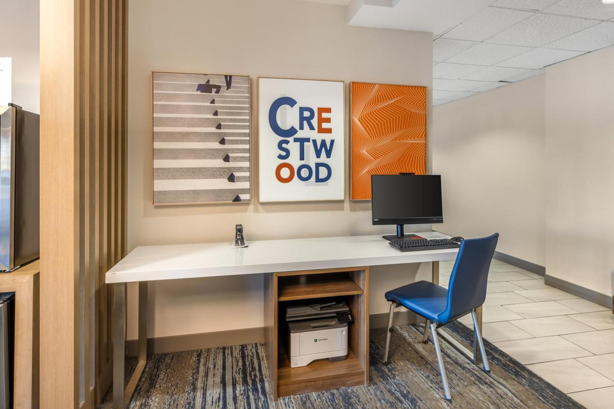 Holiday Inn Express Crestwood By Ihg מראה חיצוני תמונה