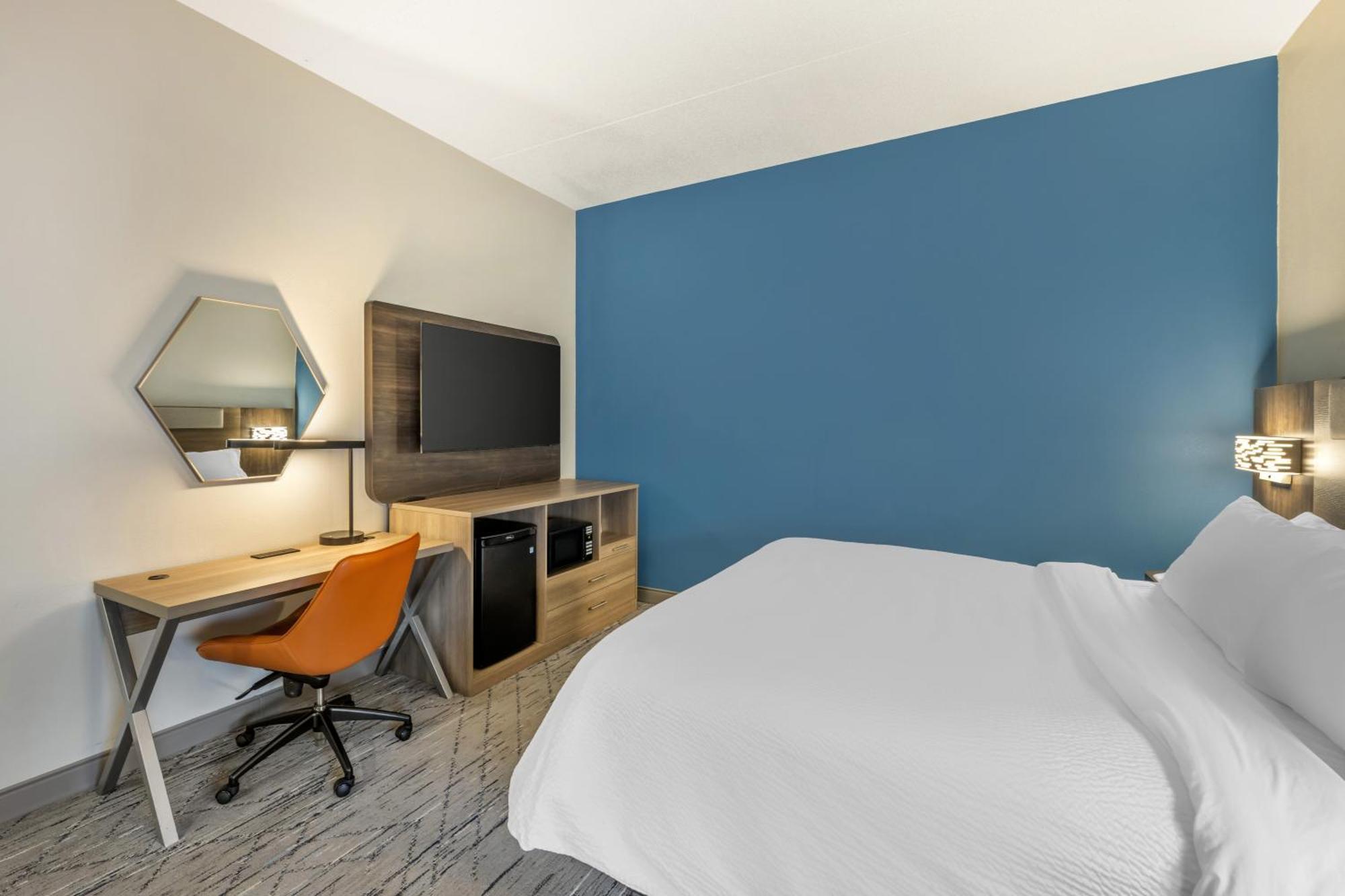 Holiday Inn Express Crestwood By Ihg מראה חיצוני תמונה
