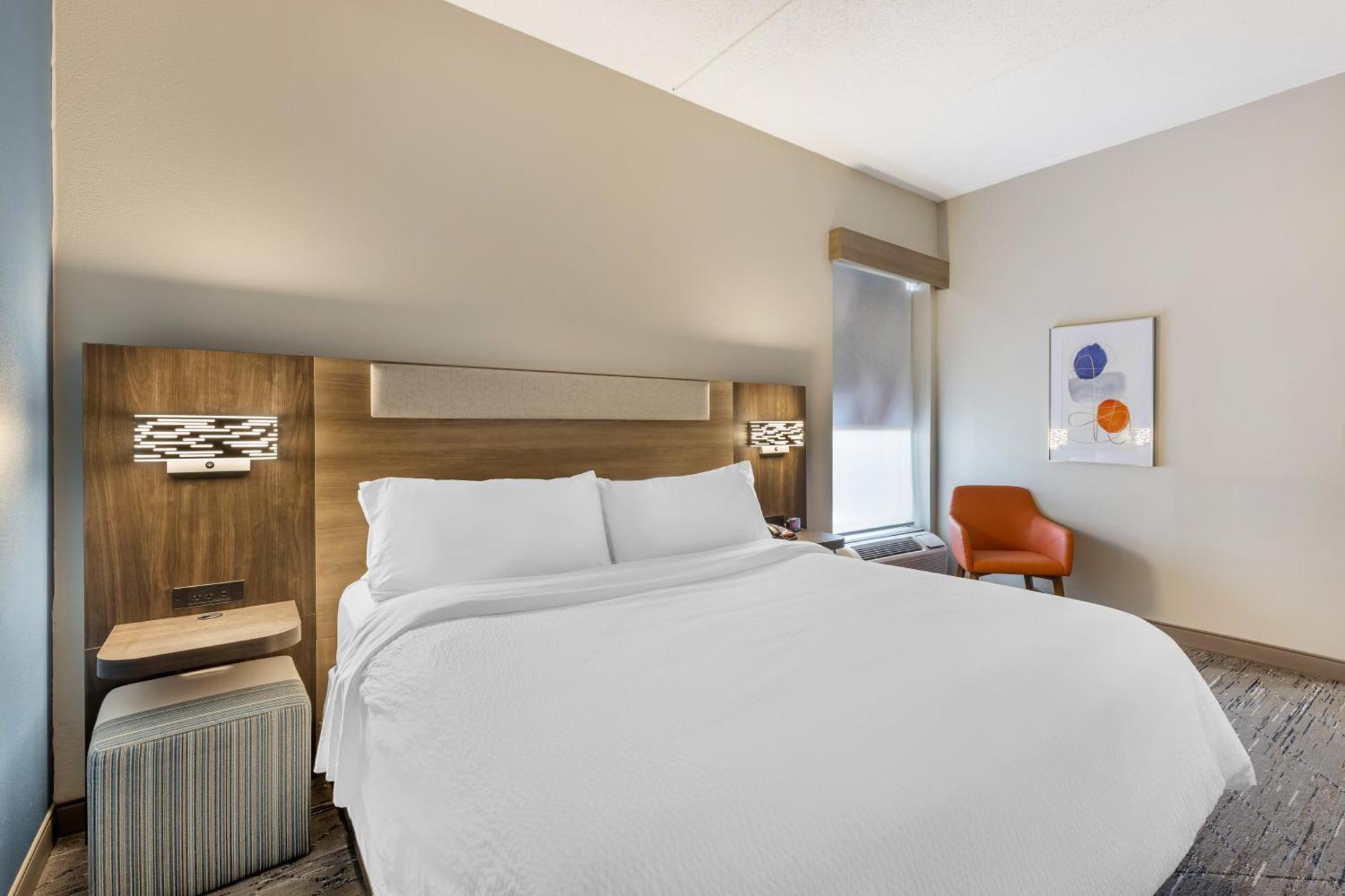 Holiday Inn Express Crestwood By Ihg מראה חיצוני תמונה